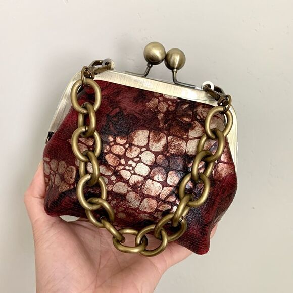 Handmade Genuine Leather Floral Printed, Metal Frame Large Purse/ Wristlet - Picture 10 of 15